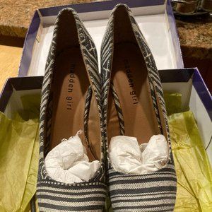 Women's Shoes; High Heeled Wedges; Brand:  Madden Girl; Size 7